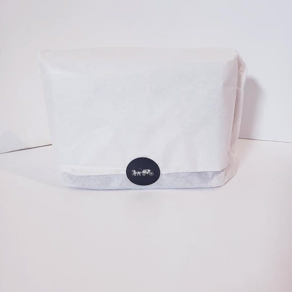 Coach Georgie Colorblock Crossbody NWT - Picture 14 of 16